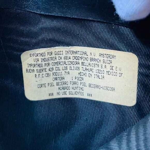 Authentic Vintage Gucci Leather Bifold Wallet - Picture 13 of 13